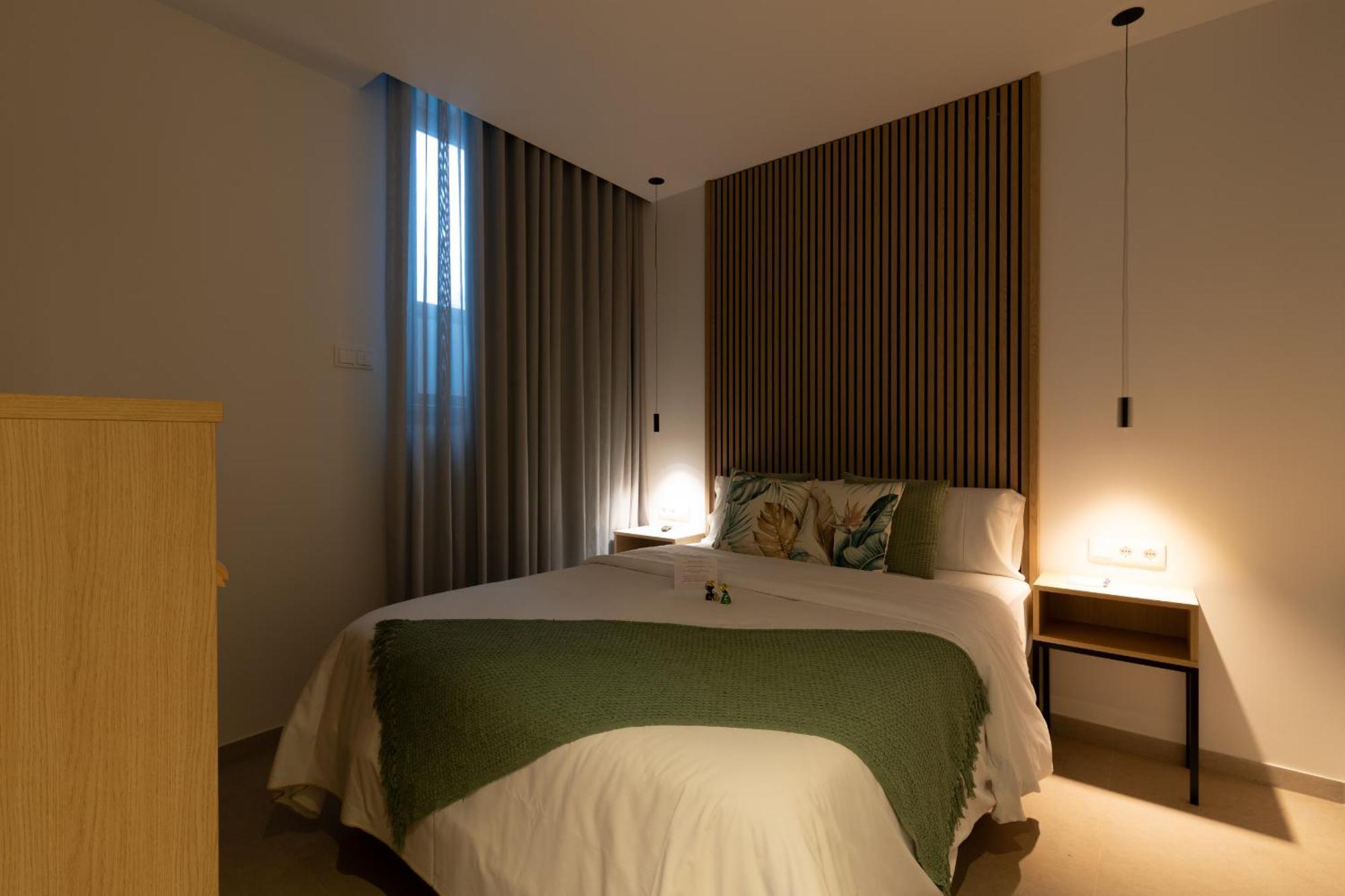 Arena Basic Aparthotel Valencia Exterior photo